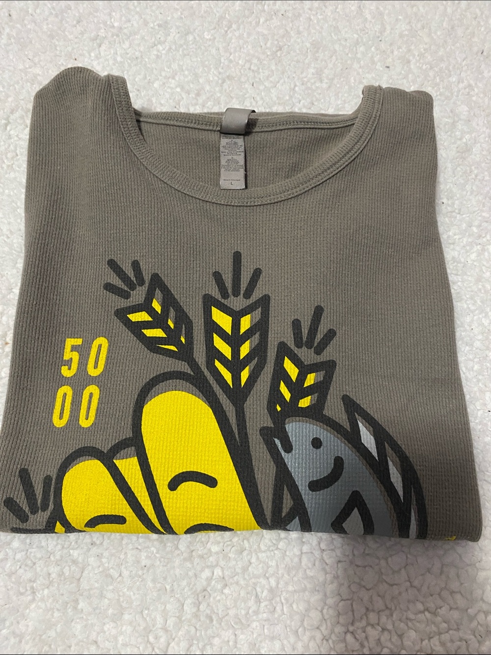 Feed the 5000 men’s or women’s size large long sleeve shirt - Picture 12 of 12